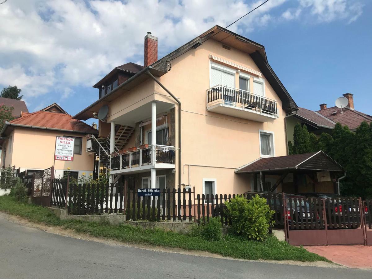 Friends Villa Apartments Hévíz Exterior foto